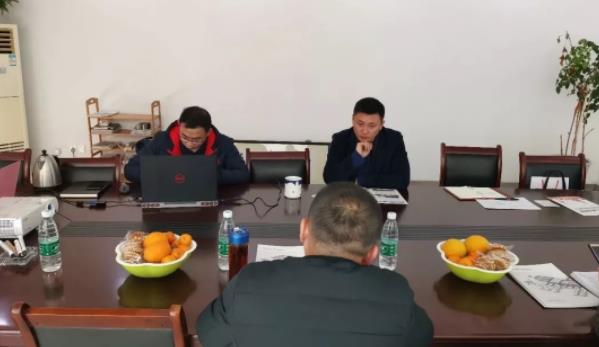 陪同政府園區(qū)對接考察智能倉儲物流設備投資選址項目方，加快推進項目落地，提升招商引資實效