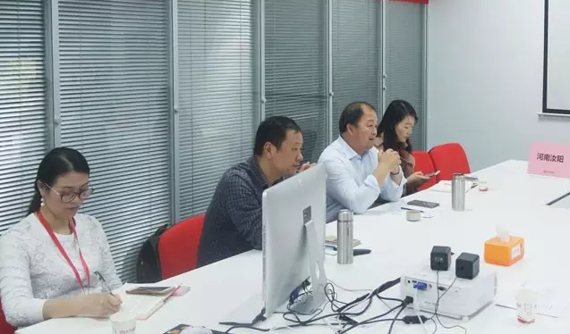 東方龍商務舉行石墨烯材料制備量產(chǎn)投資選址項目及石墨烯汽車產(chǎn)業(yè)應用項目的政府對接會