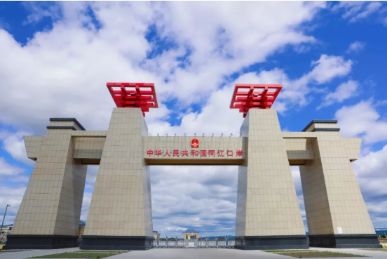 集團全力助推黑龍江省佳木斯市同江市委托招商引資，立足八大優(yōu)勢，構筑發(fā)展新格局