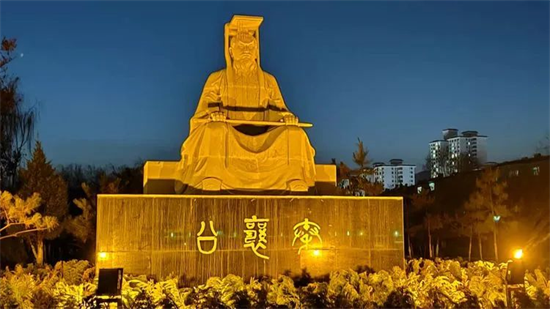 集團(tuán)全力助推甘肅隴南禮縣委托招商引資，以特色產(chǎn)業(yè)招引，推動地方經(jīng)濟(jì)蓬勃發(fā)展！