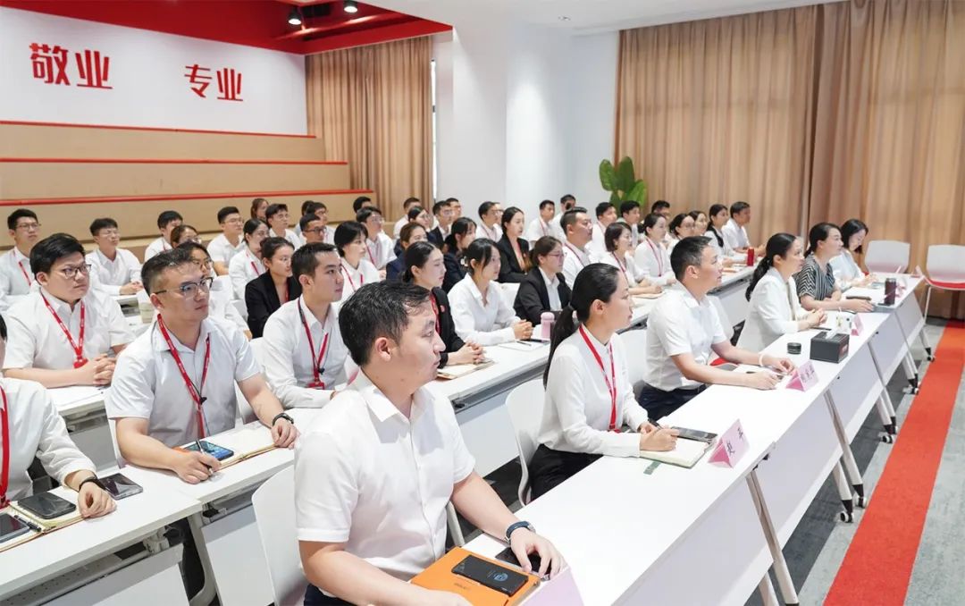 搶前抓早，保障節(jié)后項(xiàng)目推進(jìn)！9月下旬，集團(tuán)共30個(gè)優(yōu)質(zhì)投資選址項(xiàng)目通過評(píng)估