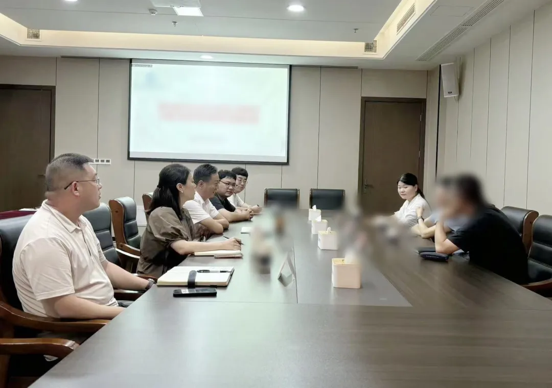 小米、三星等知名企業(yè)合作商！國內(nèi)領(lǐng)先智能電子器件投資選址項目方反向考察安徽某地方政府
