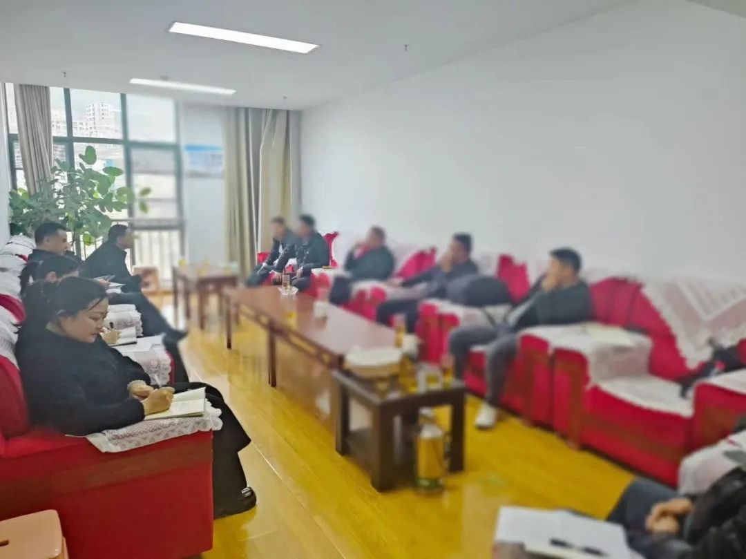 年產(chǎn)值15億！智慧化肉牛交易中心及屠宰加工投資選址項目方實地考察云南某地方政府