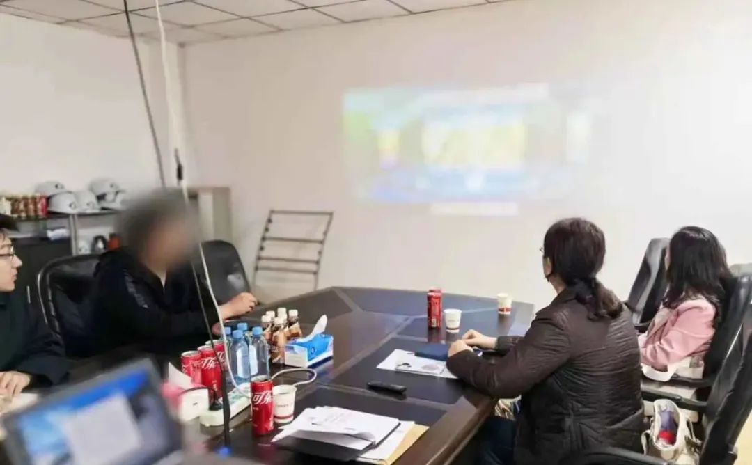 產(chǎn)品廣泛應(yīng)用于港口物流、能源電力、重型制造等領(lǐng)域！遼寧某地方政府實地對接專精特新起重設(shè)備擴建投資選址項目